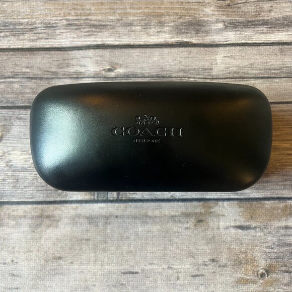 COACH Sunglasses - Picture 4 of 4